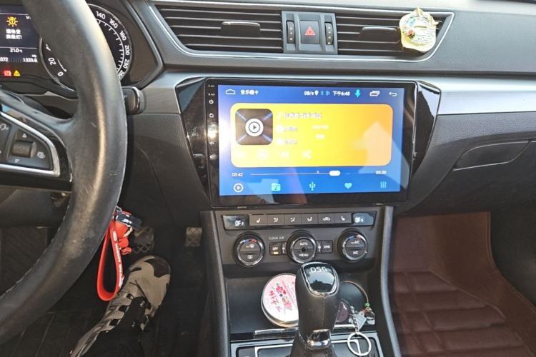 Used Skoda Superb 2016 TSI280 DSG Innovation Edition Audio And AC Panel