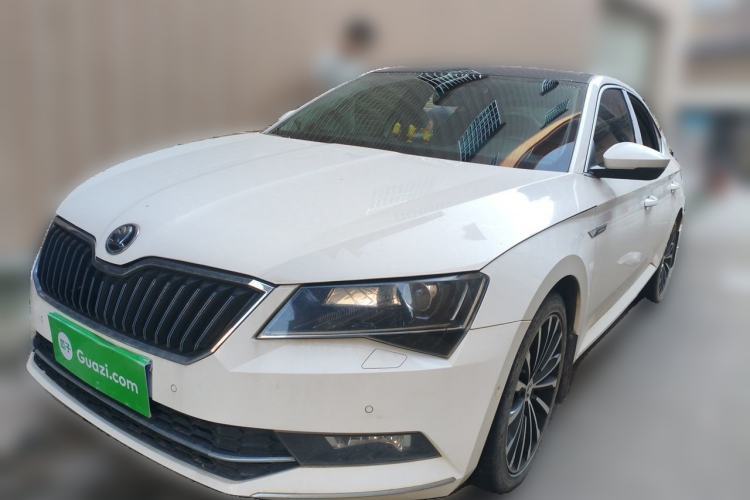 Ojetý Skoda Superb 2016 TSI330 DSG Smart Drive Edition Guazi used car, China used car export, Used car for sale, Used  cars, Cheapest cars for sale