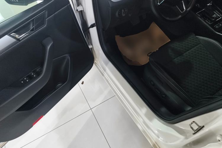 Used Skoda Superb 2016 TSI280 DSG Innovation Edition Driver Seat