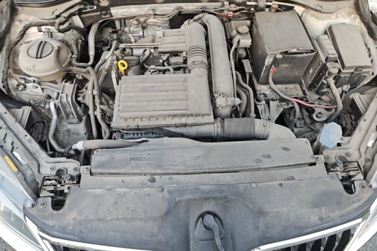 Used Skoda Superb 2016 TSI280 DSG Innovation Edition Engine Bay