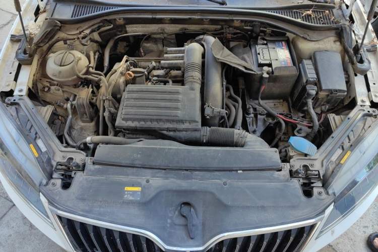 Used Skoda Superb 2016 TSI280 DSG Innovation Edition Engine Bay