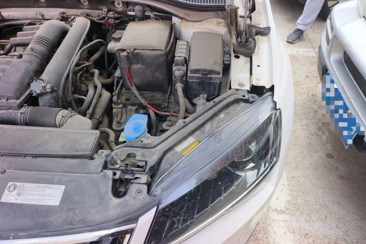 Used Skoda Superb 2016 TSI280 DSG Innovation Edition Engine Bay Left