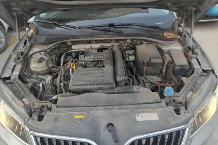 Used Skoda Superb 2016 TSI280 DSG Innovation Edition Engine Bay
