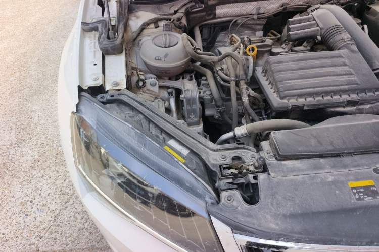 Used Skoda Superb 2016 TSI280 DSG Innovation Edition Engine Bay Right