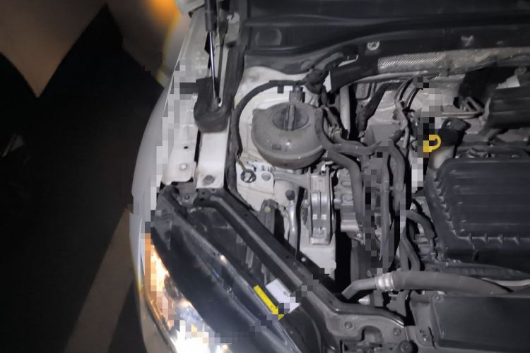 Used Skoda Superb 2016 TSI280 DSG Innovation Edition Engine Bay Right