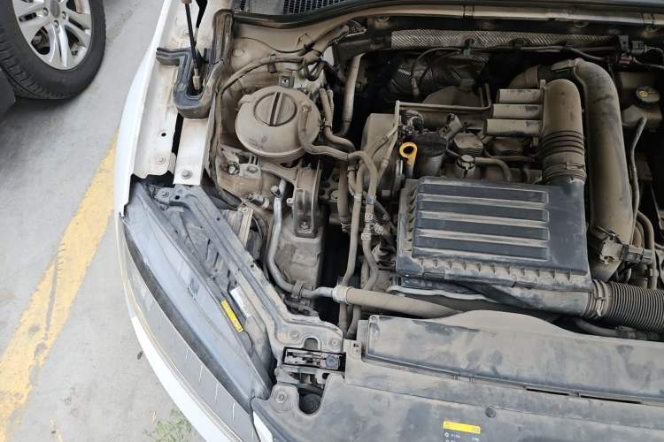 Used Skoda Superb 2016 TSI280 DSG Advanced Edition Engine Bay Right