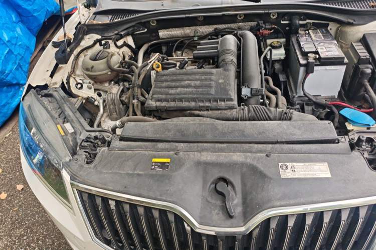Used Skoda Superb 2016 TSI280 DSG Innovation Edition Engine Bay Right