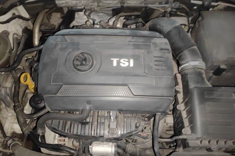 Used Skoda Superb 2016 TSI330 DSG Innovation Edition Engine Bay