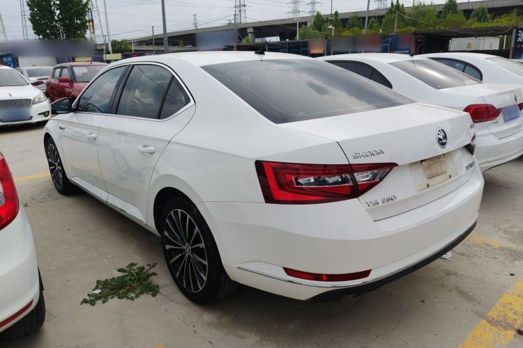 Used Skoda Superb 2016 TSI280 DSG Innovation Edition Exterior 2