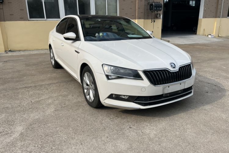 Used Skoda Superb 2016 TSI280 DSG Innovation Edition Exterior 3