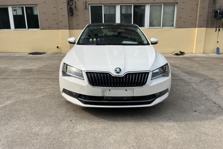 Used Skoda Superb 2016 TSI280 DSG Innovation Edition Exterior 8