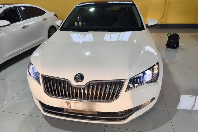 Used Skoda Superb 2016 TSI280 DSG Innovation Edition Front