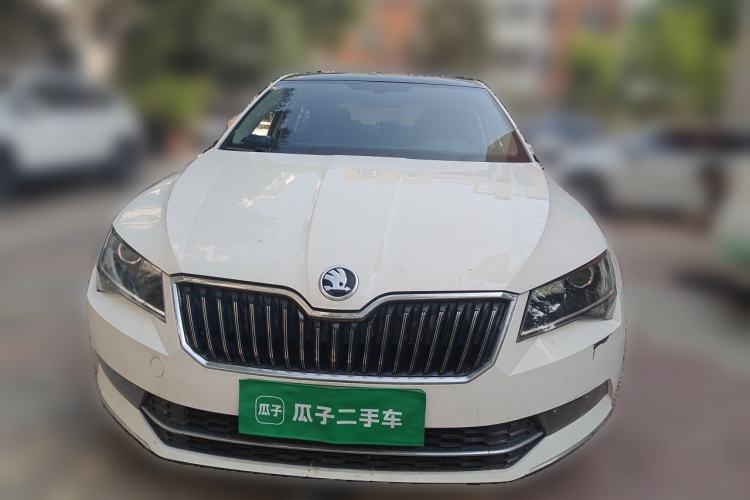 Used Skoda Superb 2016 TSI330 DSG Innovation Edition Front