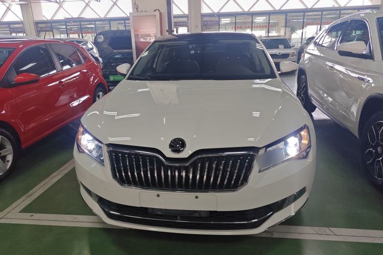 Used Skoda Superb 2016 TSI280 DSG Innovation Edition Front