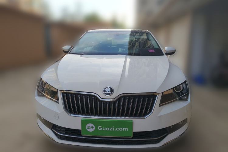 Used Skoda Superb 2016 TSI330 DSG Innovation Edition Front