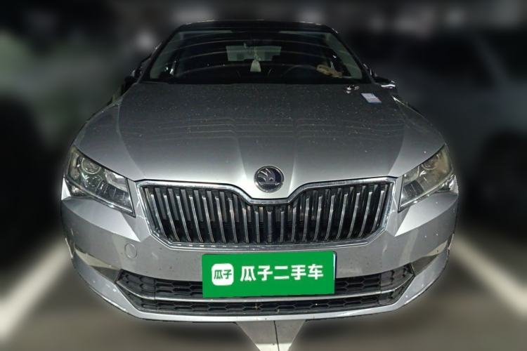 Used Skoda Superb 2016 TSI330 DSG Innovation Edition Front
