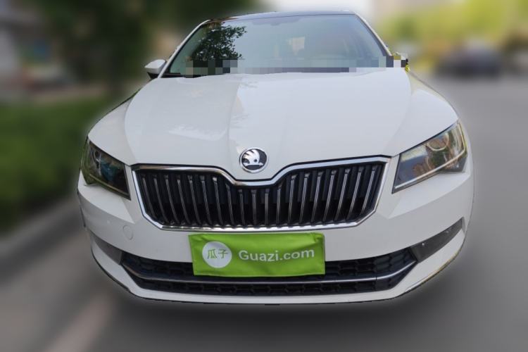 Used Skoda Superb 2016 TSI330 DSG Innovation Edition Front