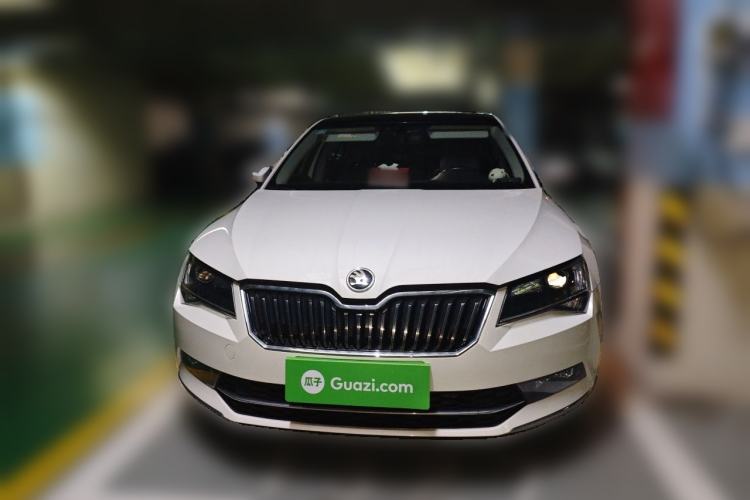 Used Skoda Superb 2016 TSI330 DSG Innovation Edition Front