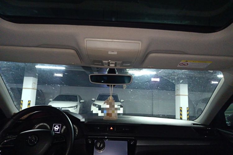 Used Skoda Superb 2016 TSI330 DSG Innovation Edition Headliner
