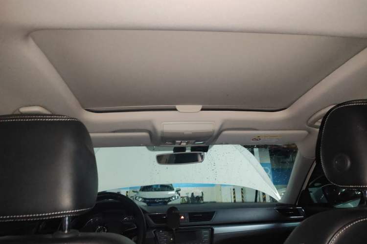 Used Skoda Superb 2016 TSI330 DSG Innovation Edition Headliner