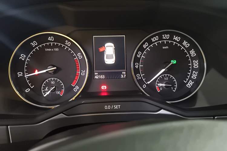 Used Skoda Superb 2016 TSI280 DSG Innovation Edition Instrument Cluster