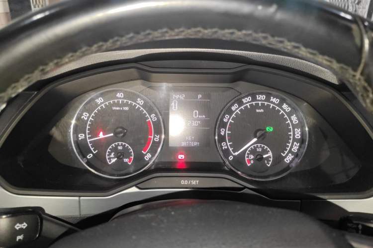 Used Skoda Superb 2016 TSI280 DSG Advanced Edition Instrument Cluster