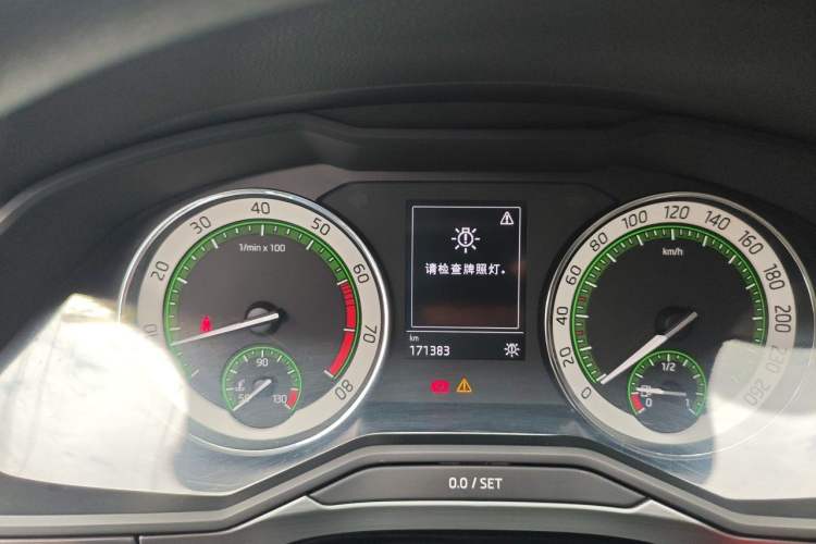 Used Skoda Superb 2016 TSI280 DSG Innovation Edition Instrument Cluster