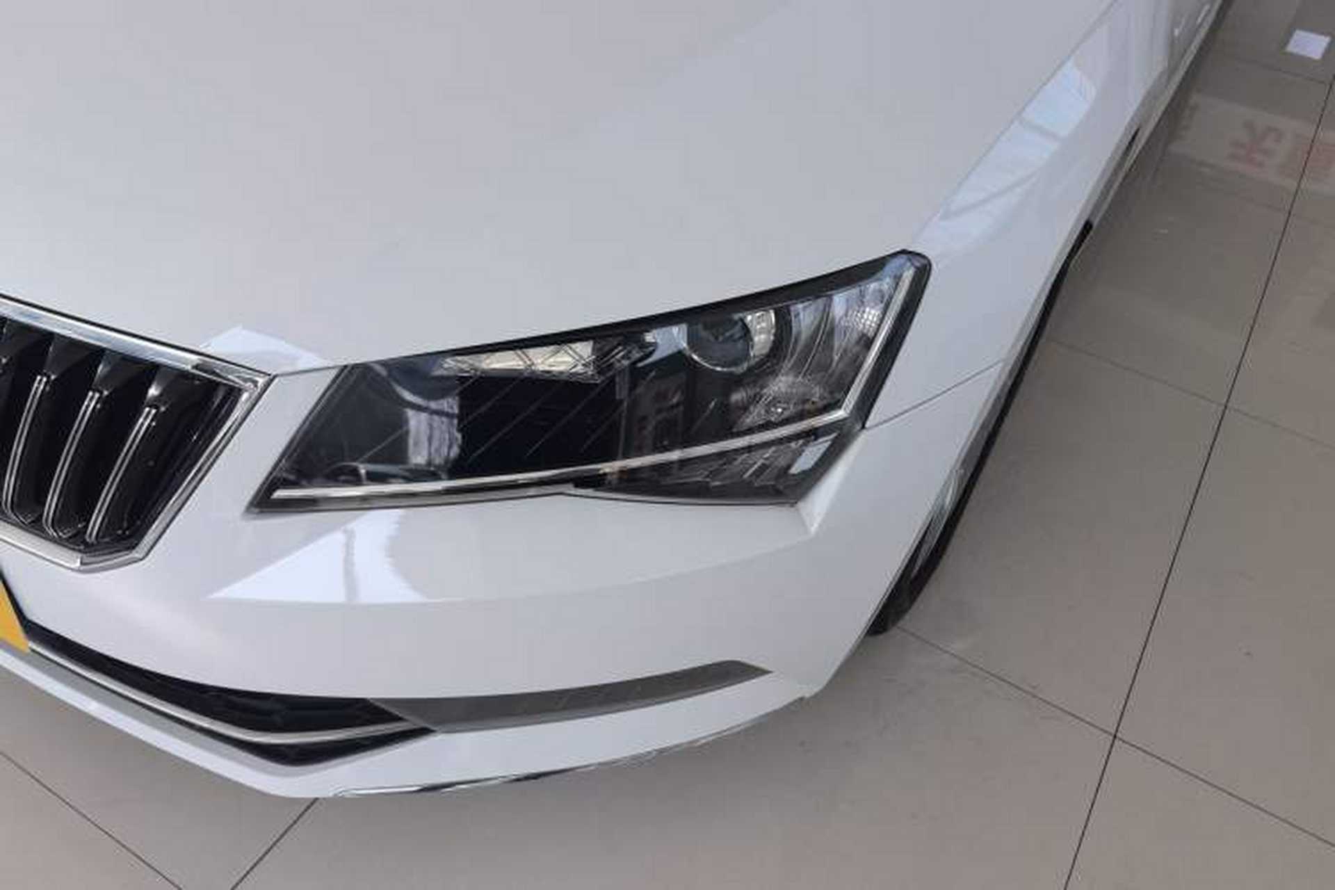 Used Skoda Superb 2016 TSI280 DSG Innovation Edition Left Front Headlight