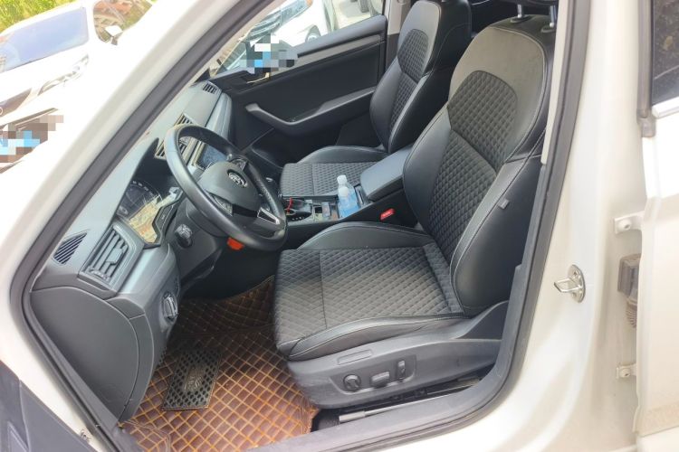 Used Skoda Superb 2016 TSI280 DSG Innovation Edition Left Front Seat