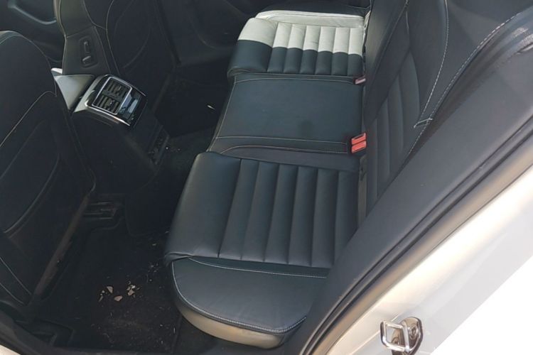 Used Skoda Superb 2016 TSI330 DSG Smart Drive Edition Left Rear Seat