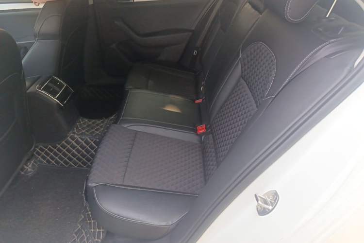Used Skoda Superb 2016 TSI280 DSG Innovation Edition Left Rear Seat