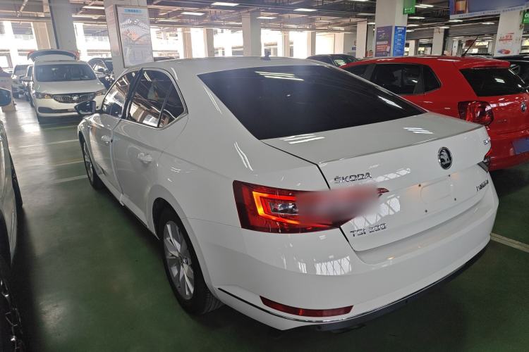 Used Skoda Superb 2016 TSI280 DSG Innovation Edition Rear Left 45 Deg