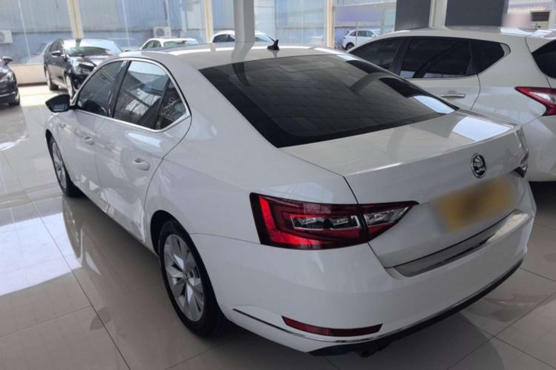 Used Skoda Superb 2016 TSI280 DSG Innovation Edition Rear Left 45 Deg