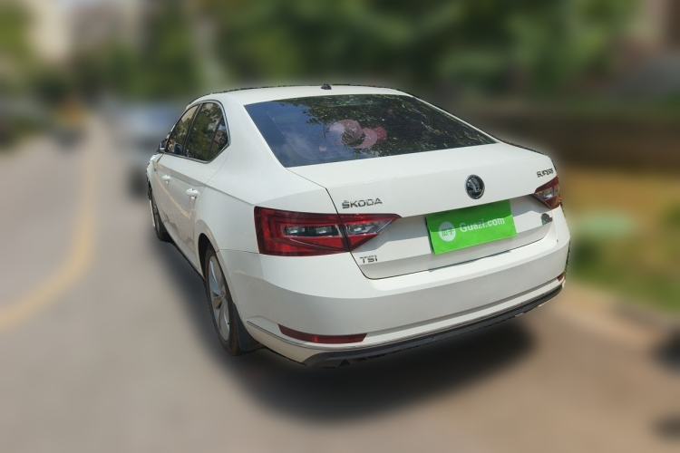 Used Skoda Superb 2016 TSI280 DSG Innovation Edition Rear Left 45 Deg