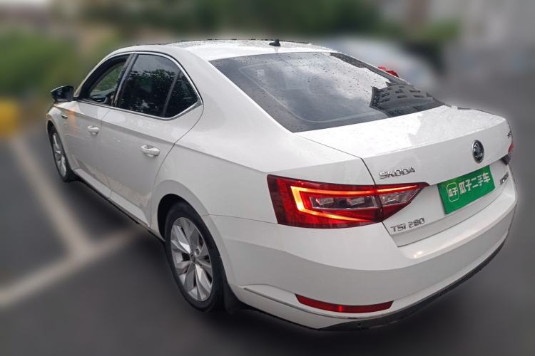 Used Skoda Superb 2016 TSI280 DSG Innovation Edition Rear Left 45 Deg