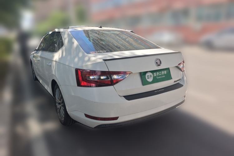 Used Skoda Superb 2016 TSI280 DSG Advanced Edition Rear Left 45 Deg