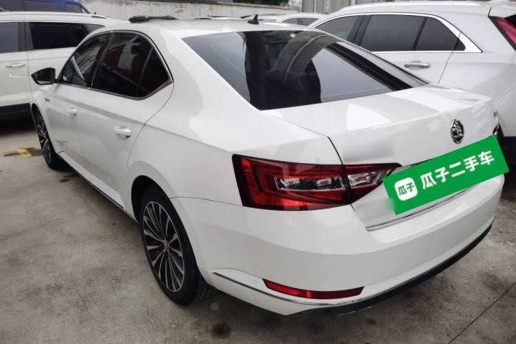 Used Skoda Superb 2016 TSI330 DSG Smart Drive Edition Rear Left 45 Deg