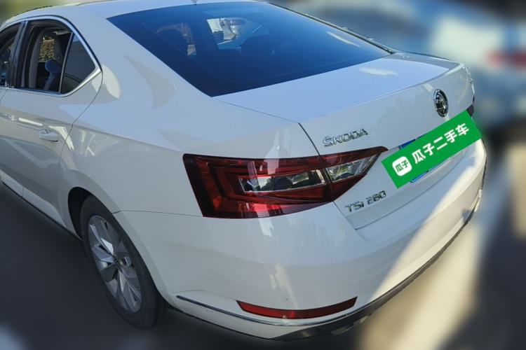 Used Skoda Superb 2016 TSI280 DSG Innovation Edition Rear Left 45 Deg
