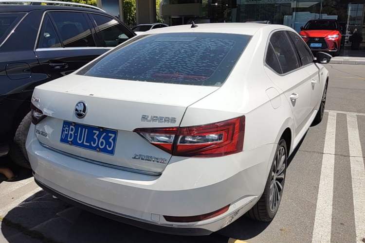 Used Skoda Superb 2016 TSI330 DSG Smart Drive Edition Rear Right 45 Deg