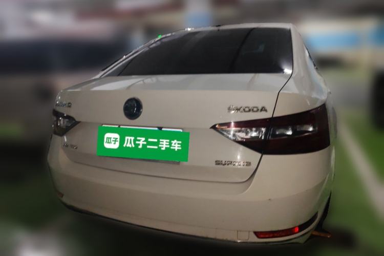 Used Skoda Superb 2016 TSI330 DSG Innovation Edition Rear