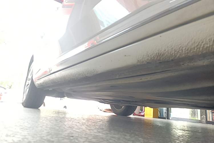 Used Skoda Superb 2016 TSI280 DSG Innovation Edition Right Side Sill