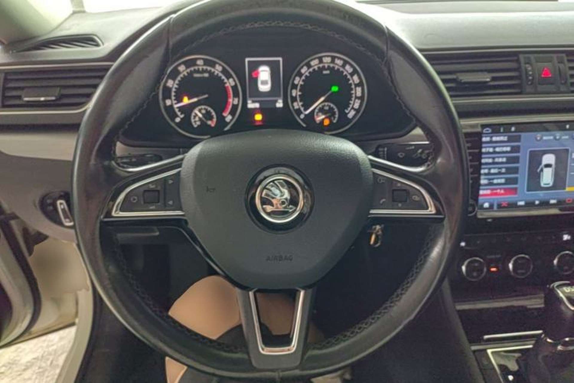 Used Skoda Superb 2016 TSI280 DSG Innovation Edition Steering Wheel