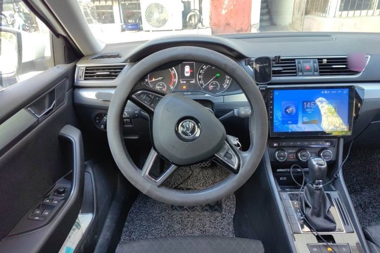 Used Skoda Superb 2016 TSI280 DSG Innovation Edition Steering Wheel