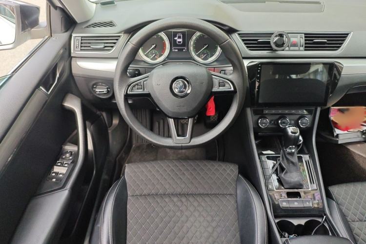 Used Skoda Superb 2016 TSI280 DSG Innovation Edition Steering Wheel