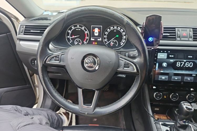 Used Skoda Superb 2016 TSI280 DSG Advanced Edition Steering Wheel