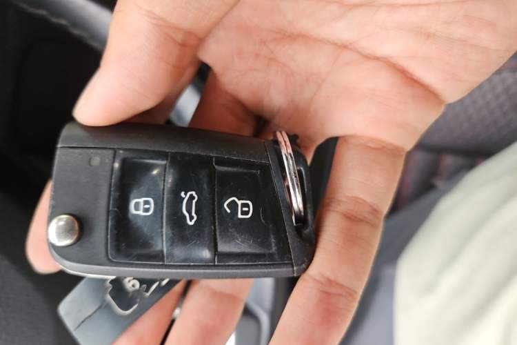 Used Skoda Superb 2016 TSI280 DSG Advanced Edition Vehicle Key