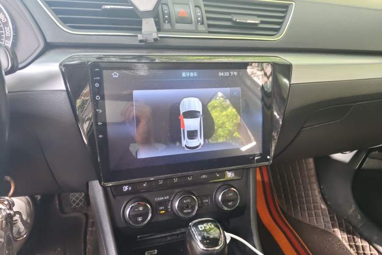 Used Skoda Superb 2016 TSI280 DSG Innovation Edition Audio And AC Panel