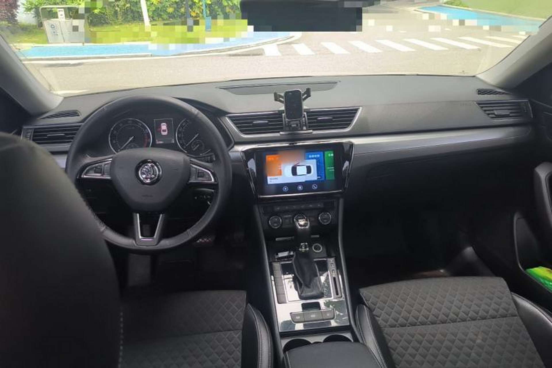 Used Skoda Superb 2016 TSI330 DSG Innovation Edition Center Console