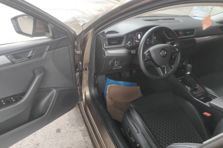 Used Skoda Superb 2016 TSI280 DSG Innovation Edition Driver Seat