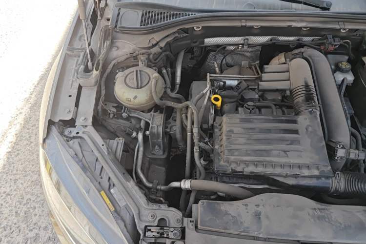 Used Skoda Superb 2016 TSI280 DSG Advanced Edition Engine Bay Right